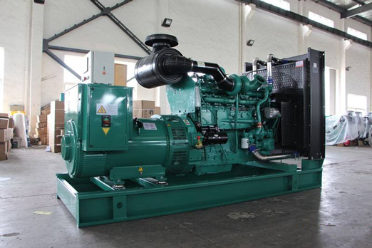 青龙320kw康明斯柴油发电车出租组图片 青龙320kw康明斯柴油发电车出租组图片